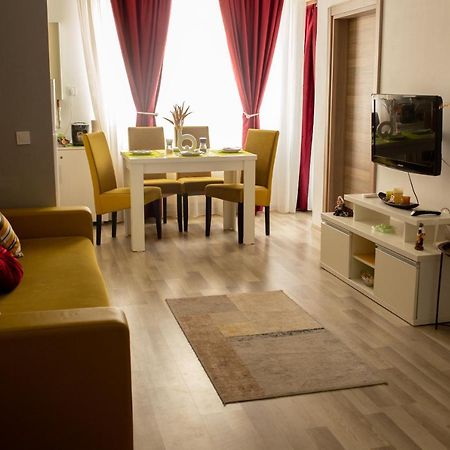 Apartament Summerland-Mamaia Buitenkant foto