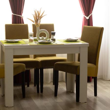 Apartament Summerland-Mamaia Buitenkant foto