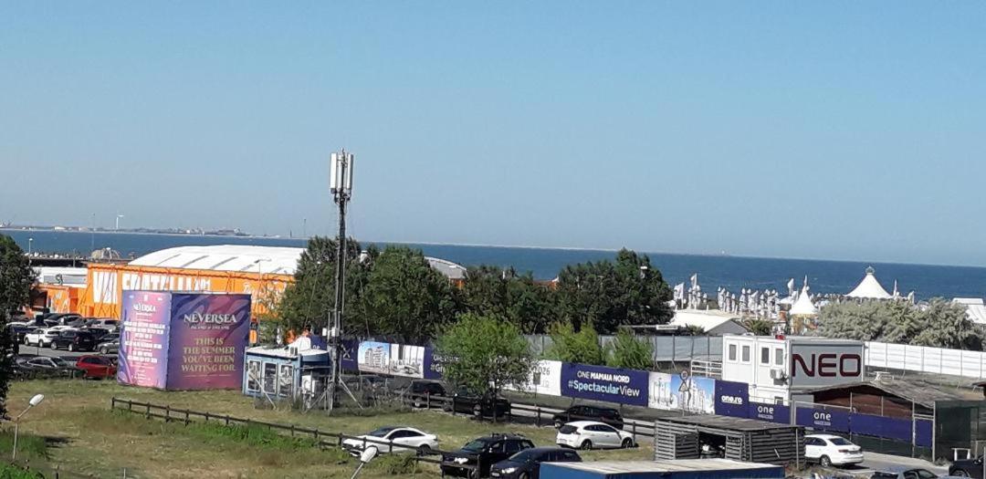 Apartament Summerland-Mamaia Buitenkant foto