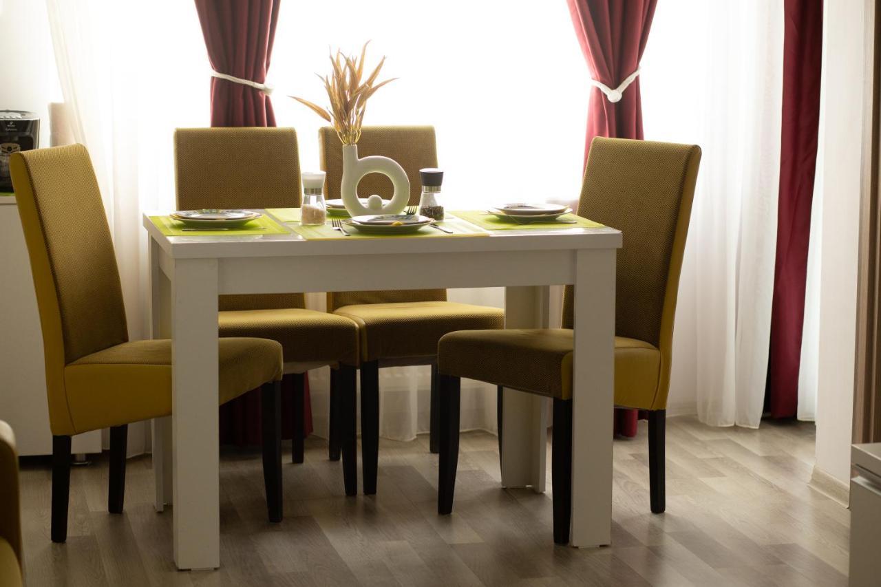Apartament Summerland-Mamaia Buitenkant foto