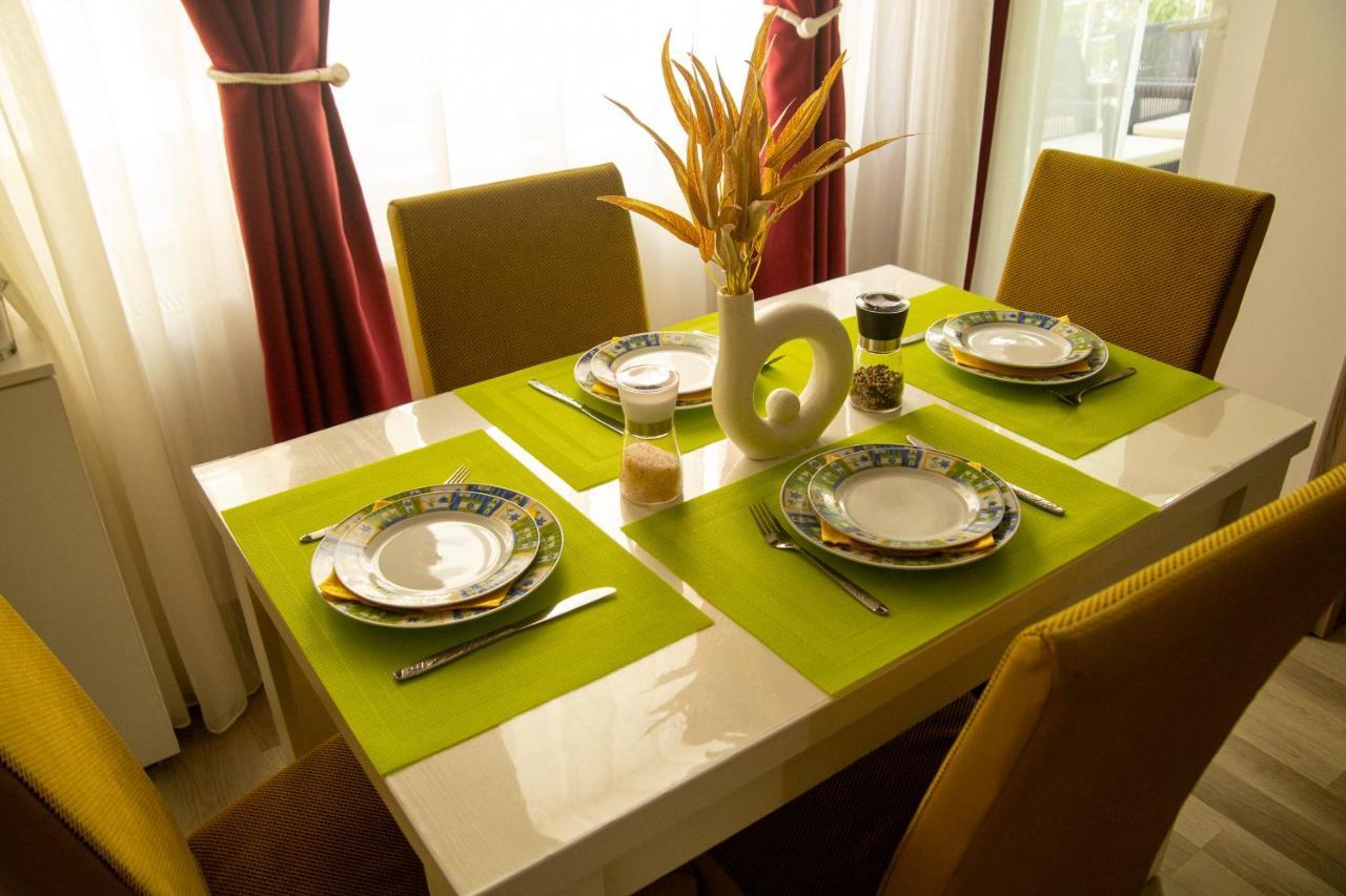 Apartament Summerland-Mamaia Buitenkant foto
